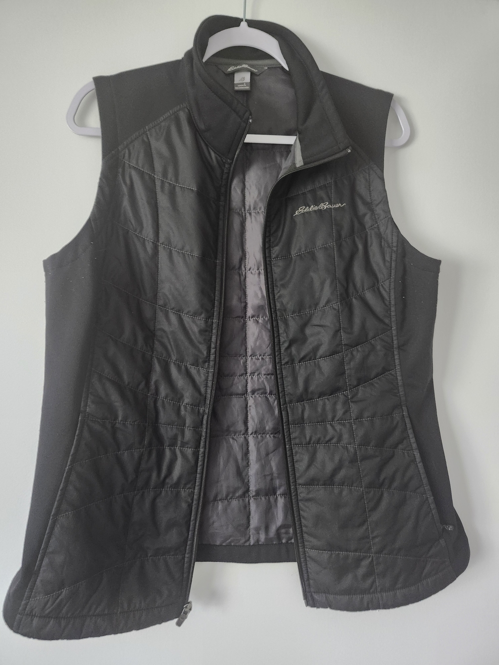 Eddie Bauer Women's Black Quilted Lightweight Vest